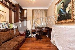 st. Pirogova 6 A Interior Condition Brand New, Furniture Furniture Removal Possible