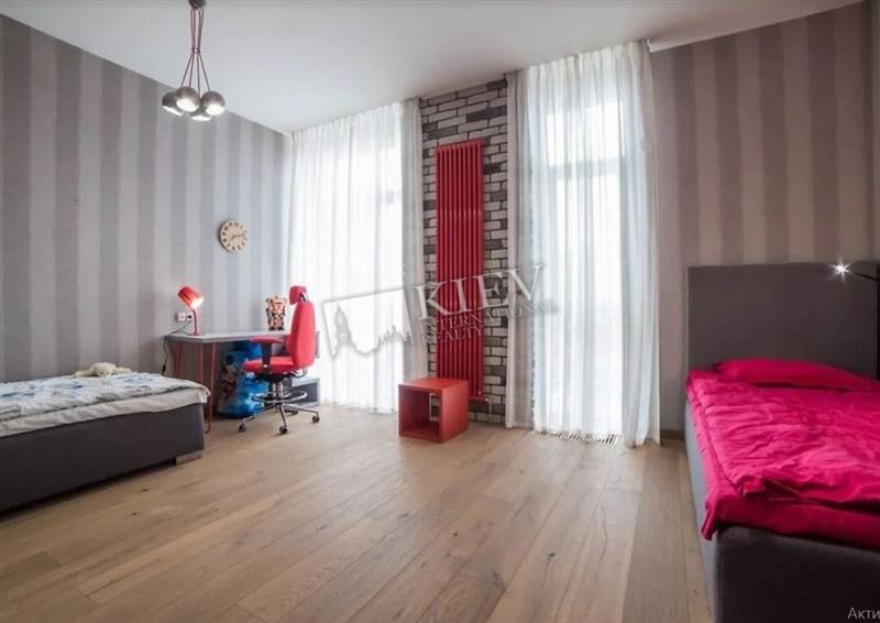 Three-bedroom Apartment st. Bulvarno-Kudryavska 21 20360