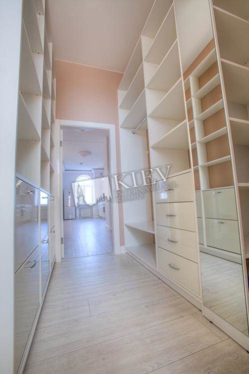 Four-bedroom Apartment st. Kruglouniversitetskaya 14 895