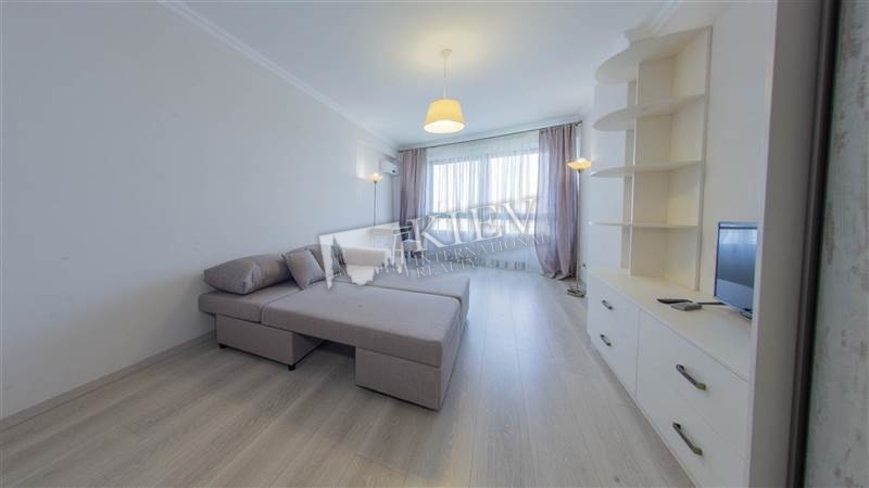 st. 40-letiya Oktyabrya 60 Kitchen Dining Room, Dishwasher, Electric Oventop, Parking Elevator Access - Directly to Underground Parking, Underground Parking (one space attached)