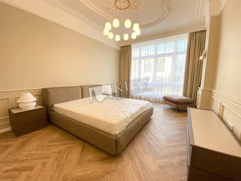 Arsenal'na Rent an Apartment in Kiev