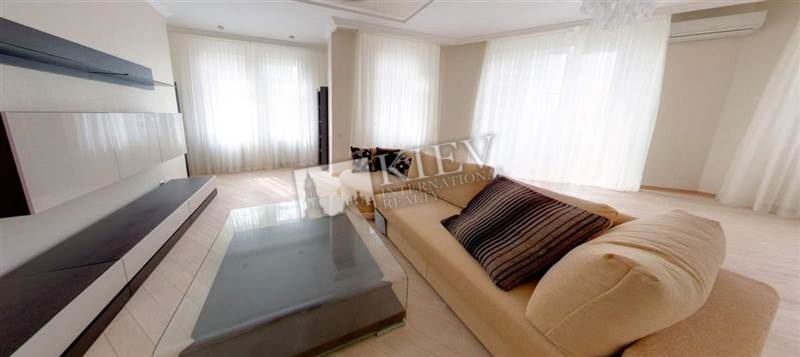 Palats Ukraina Apartment for Rent in Kiev