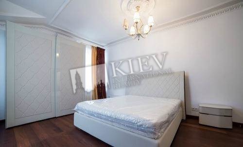 st. Gonchara 43B Kiev Long Term Apartment 13742
