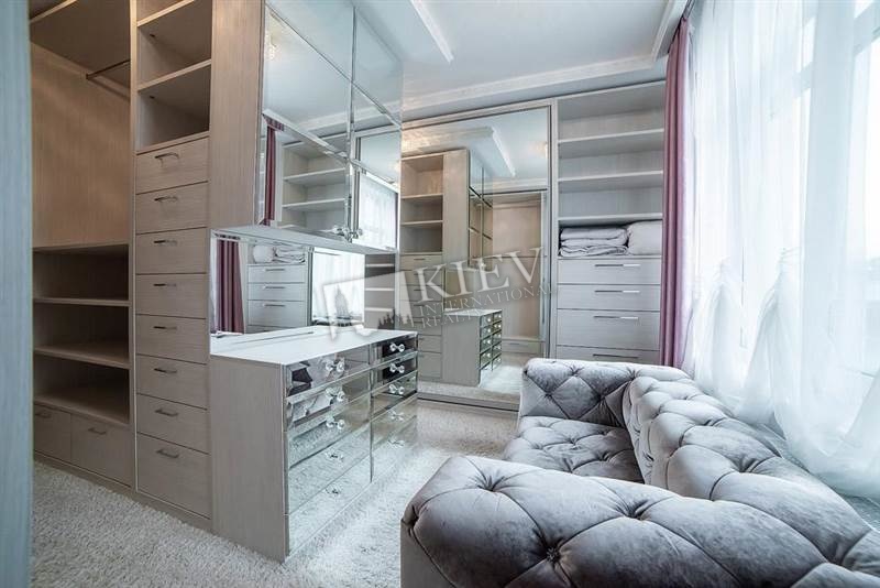 st. Dragomirova 16 Apartment for Rent in Kiev 2582