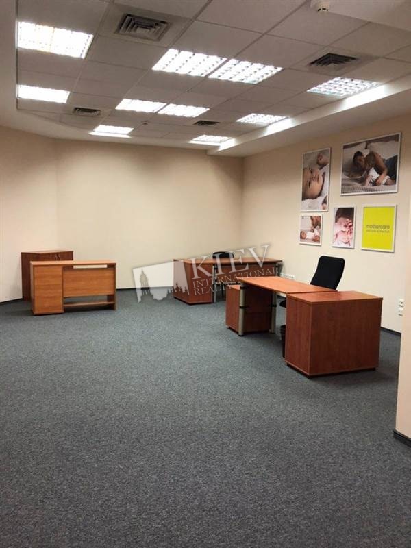 st. Staronavodnitskaya 13 Interior Condition Brand New, Furniture Flexible