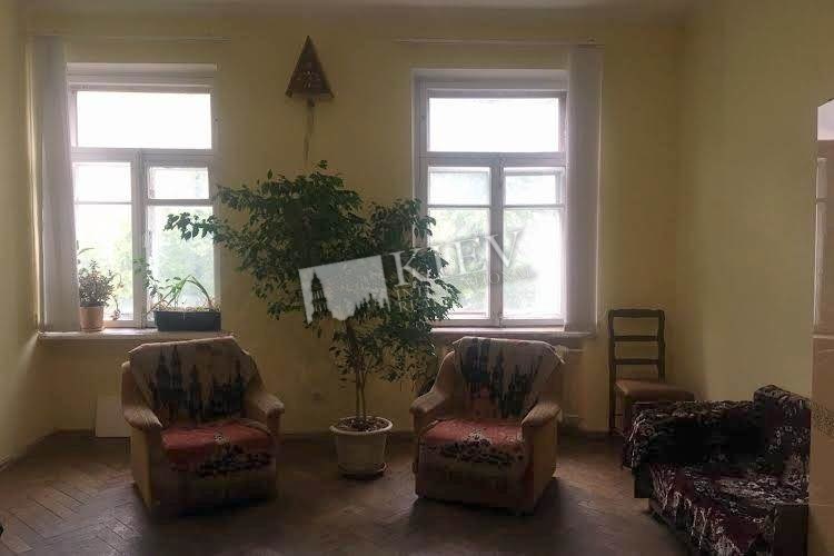 Three-bedroom Apartment st. Observatornaya  5 20132