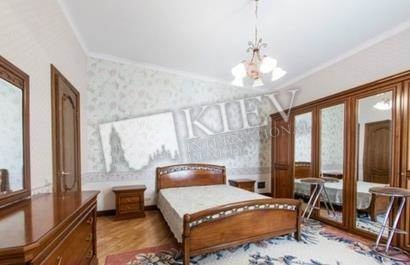 Palats Ukraina Kiev Apartment for Sale