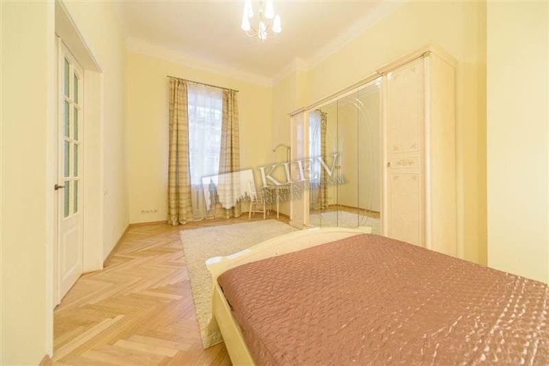 st. Gorodetskogo 15 Long Term Apartment in Kiev 3436