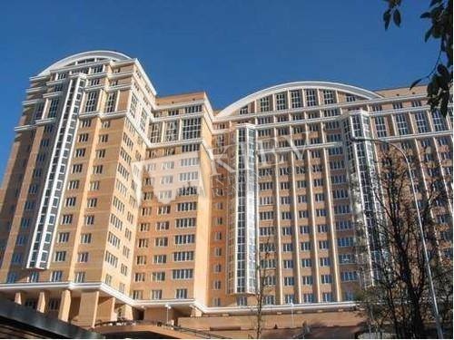 Olympiiskaya Kiev Long Term Apartment