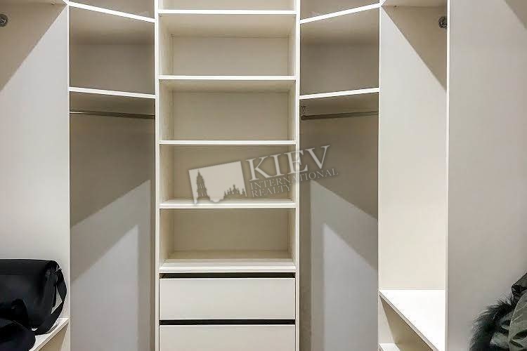 st. Klovskiy spusk 7 Walk-in Closets Two Walk-in Closets, Interior Condition Brand New