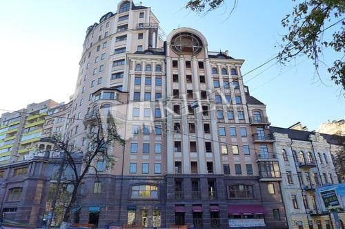 st. Lva Tolstogo 39 Kiev Apartment for Rent 7114