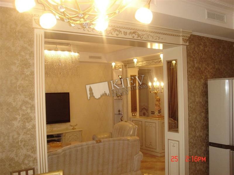 Three-bedroom Apartment st. Bulvar Shevchenko 27B 1035