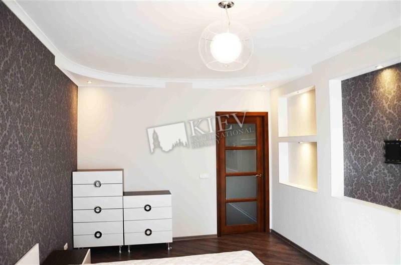 st. Panasa Mirnogo 28A Interior Condition 1-2 Years Old, Master Bedroom 1 Double Bed