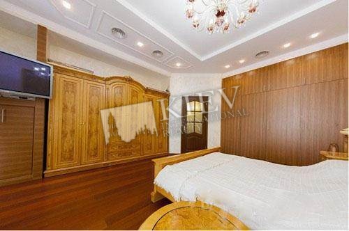 Three-bedroom Apartment st. Yaroslavov Val 14G 7285