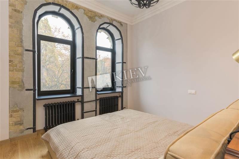 One-bedroom Apartment st. Nazarovskaya 9 20213
