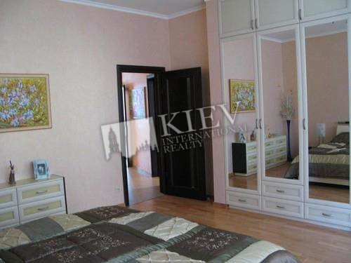 st. Staronavodnitskaya 6B Apartment for Rent in Kiev 9936