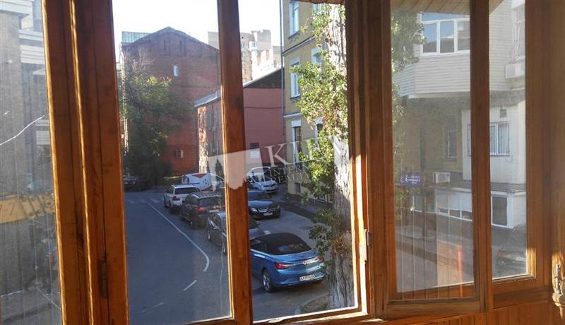 st. Antonovicha 32 Kiev Apartment for Sale 17283