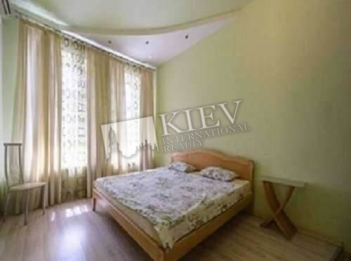 st. Basseynaya 13 Kiev Apartment for Sale 18023