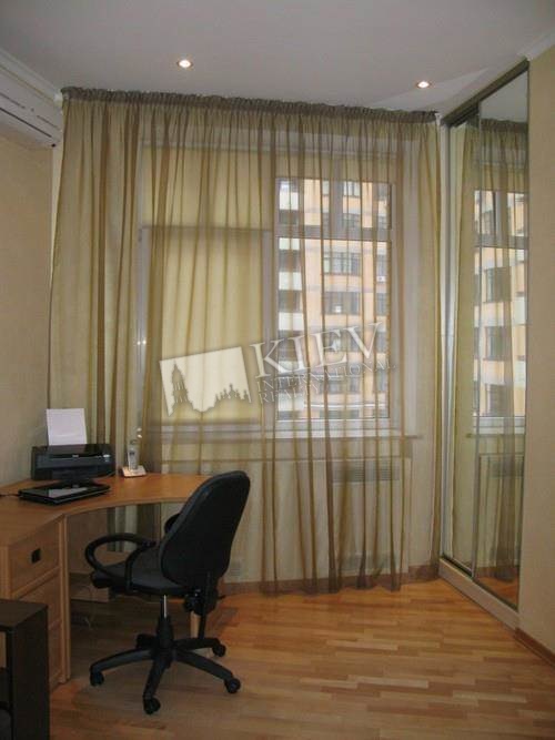 st. Staronavodnitskaya 6B Furniture Flexible, Interior Condition 3-5 Years