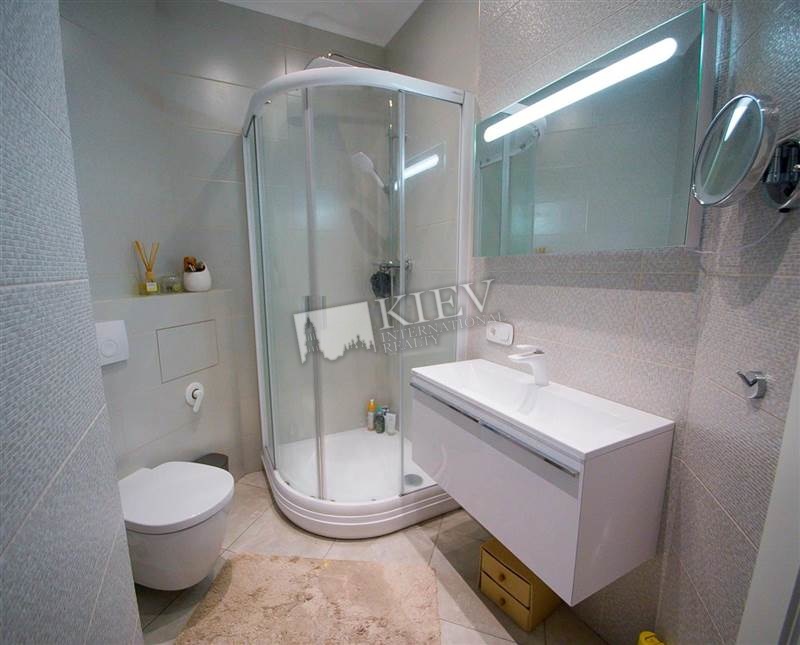st. Shota Rustaveli 27 Bathroom 2 Bathrooms, Bathtub, Heated Floors, Shower, Washing Machine, Balcony 2 Balconies