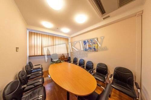 Luk'yanivs'ka Office Rental in Kiev