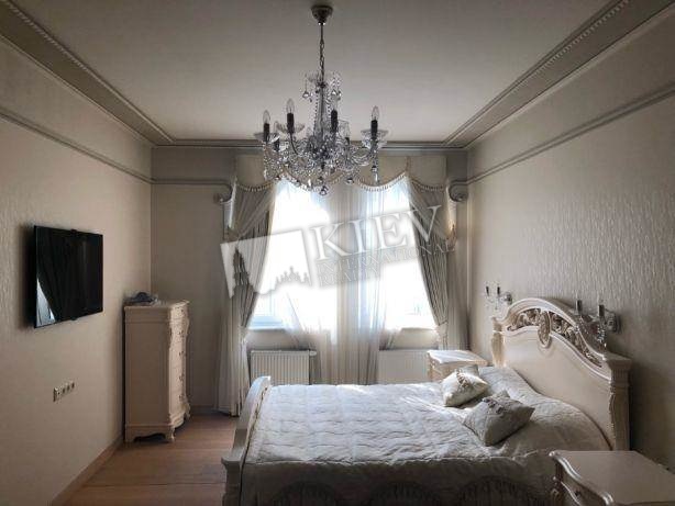 Four-bedroom Apartment st. Spasskaya 5 177