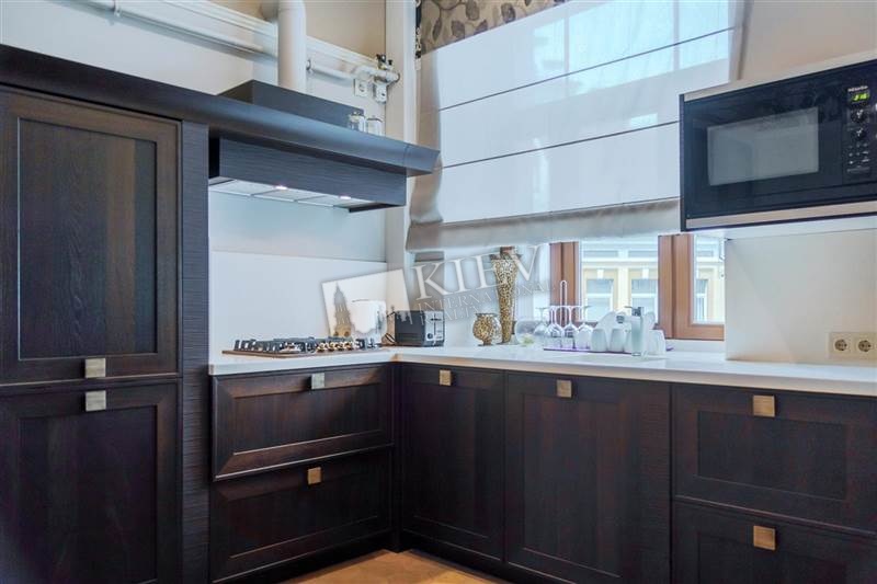 st. Vozdvizhenskaya 50 Living Room Fold-out Sofa Set, Kitchen Dishwasher, Electric Oventop