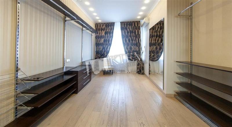 st. Moskovskaya 46/2 Master Bedroom 1 Double Bed, Interior Condition Brand New