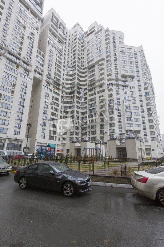 st. Schorsa 44A Kiev Apartment for Sale 10533