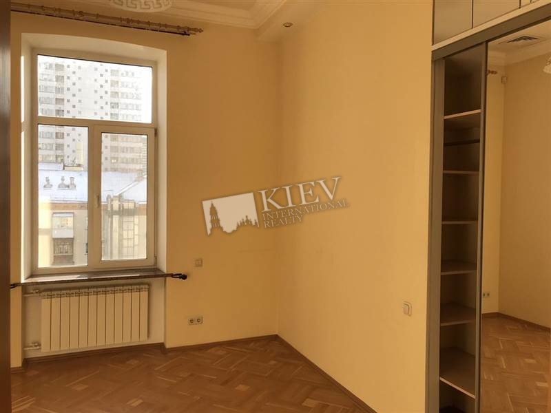 st. Rognedinskaya 1 Apartment for Rent in Kiev 271