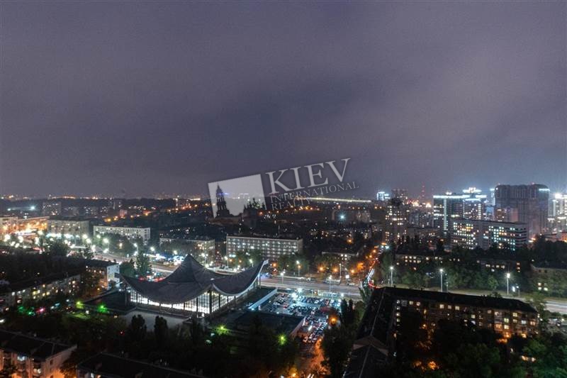 Druzhby Narodiv Property for Sale in Kiev