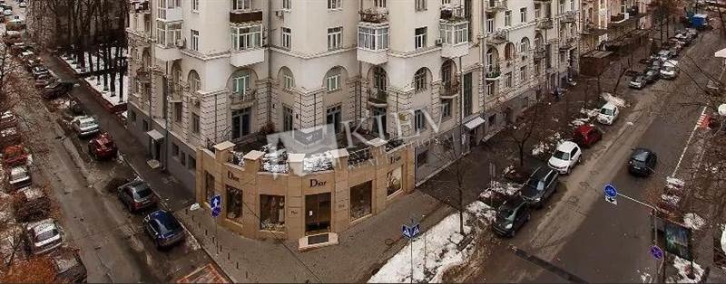 st. Zankovetskaya 6 Kiev Apartment for Sale 19737