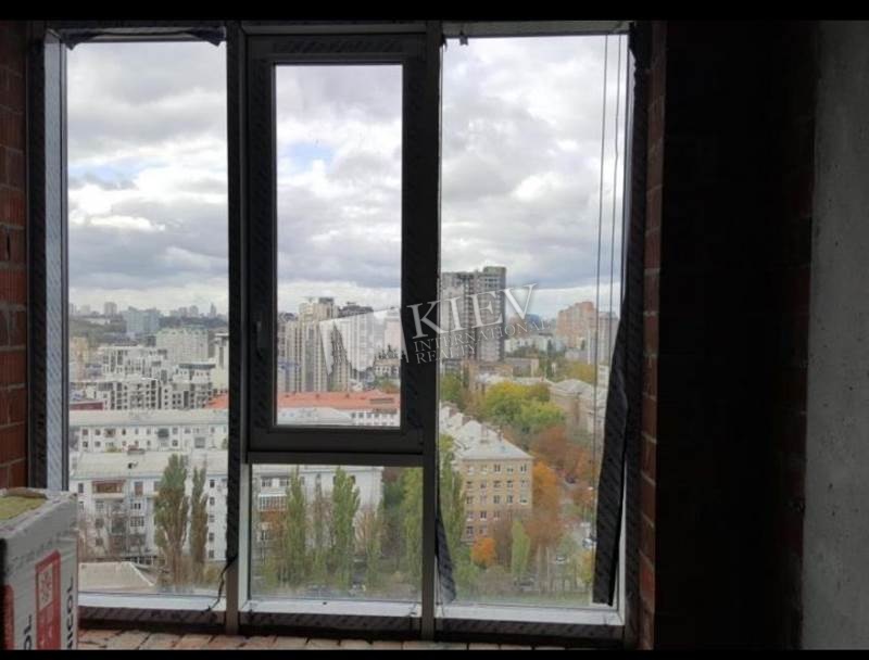 st. Kudri 26 Apartment for Sale in Kiev 12143