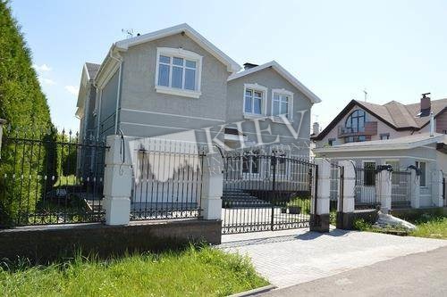 st. KG "Zolotye Vorota" Kiev House for Rent 2900