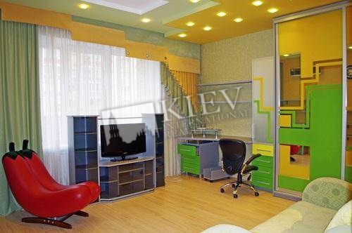 st. Geroev Stalingrada 6 Apartment for Rent in Kiev 5615