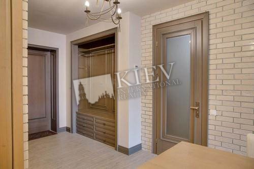 st. Klovskiy spusk 7 Long Term Apartment in Kiev 5125