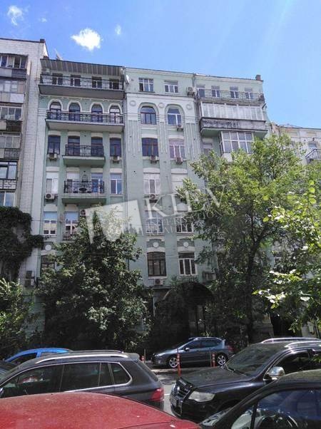 st. Shota Rustaveli 27 A Kiev Long Term Apartment 16758