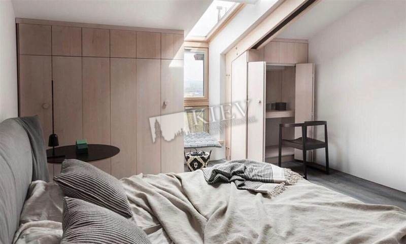 st. Bolshaya Zhitomirskaya 18a Master Bedroom 1 Double Bed, Living Room Fold-out Sofa Set