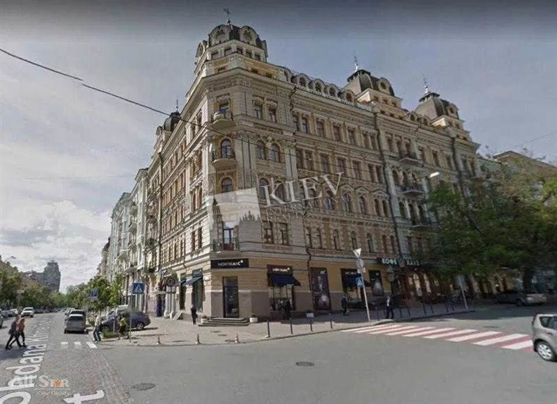Teatral'na Apartment for Rent in Kiev