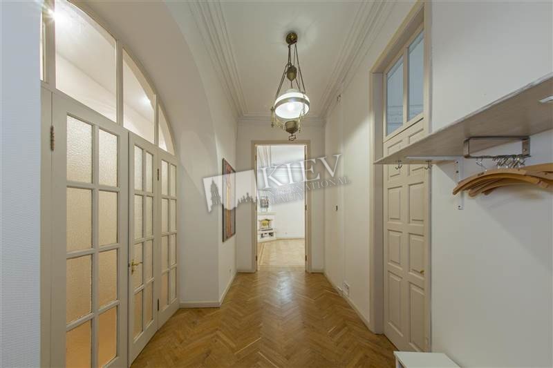 st. Yaroslavov Val 16 Bedroom 4 Cabinet / Study, Interior Condition 1-2 Years Old