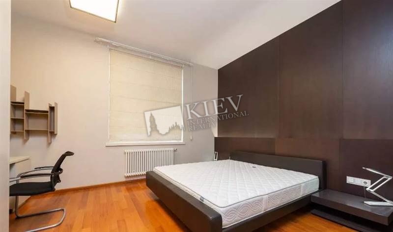 st. Grushevskogo 9A Apartment for Rent in Kiev 2895