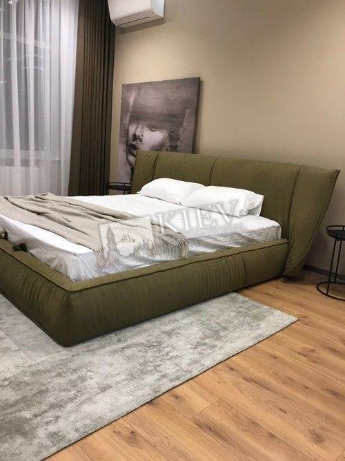 st. Dragomirova 11 Residential Complex Novopecherskie Lipki, Living Room Fold-out Sofa Set