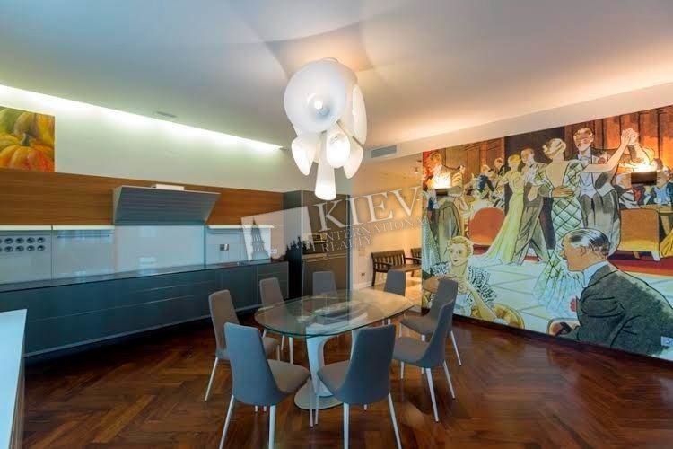 st. Ivana Franko 4b Elevator Yes, Living Room Flatscreen TV, Home Cinema, L-Shaped Couch