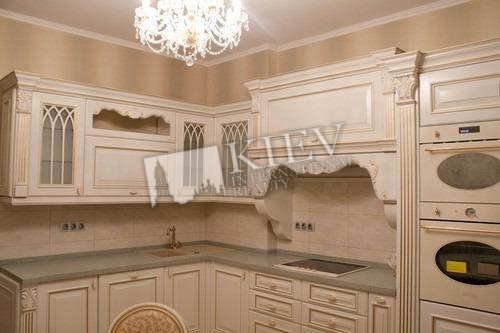 st. Dragomirova 12 Kitchen Dining Room, Dishwasher, Electric Oventop, Elevator Yes