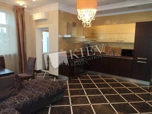 st. Gorkogo 72 Apartment for Rent in Kiev 3801