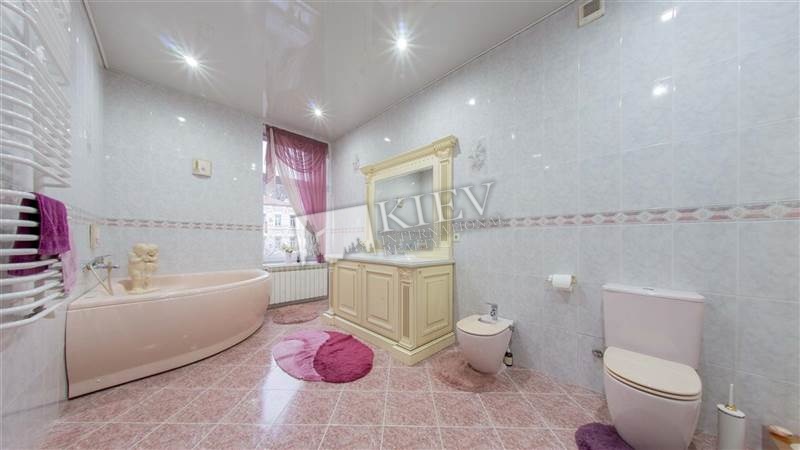 st. Mihaylovskaya 16A Apartment for Rent in Kiev 14589