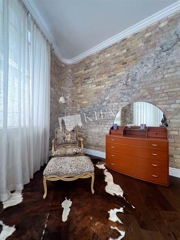 One-bedroom Apartment st. Tarasovskaya 16/1 2110