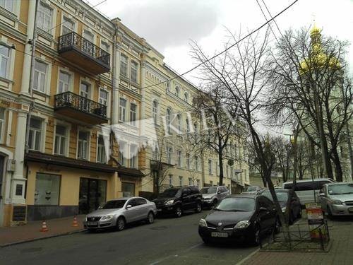 st. Sofievskaya 25 Apartment for Rent in Kiev 13858
