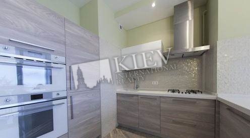 st. Zverinetskaya 47 Apartment for Rent in Kiev 4429