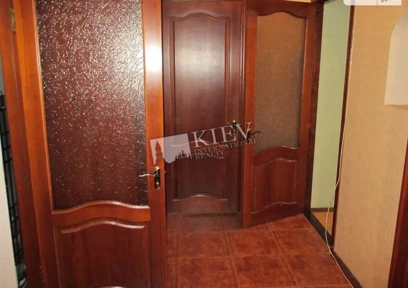 Buy an Apartment in Kiev Kiev Center Shevchenkovskii 